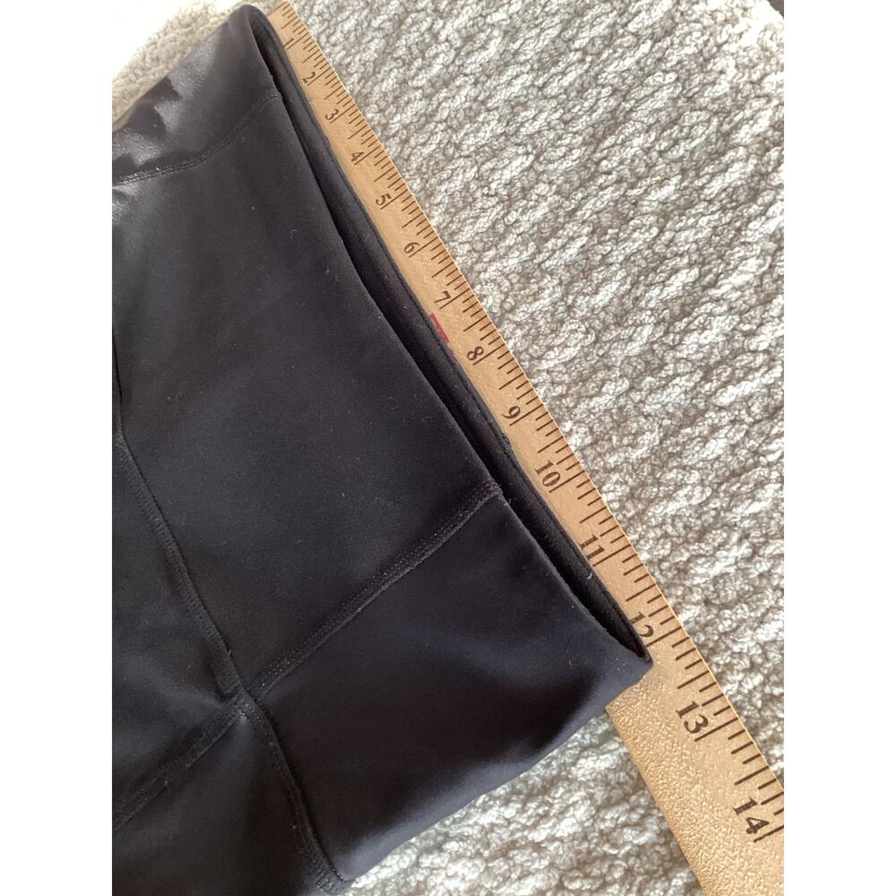 Athleta salutation legging 7/8 tights cut‎ out  black womens size xs - Picture 9 of 11